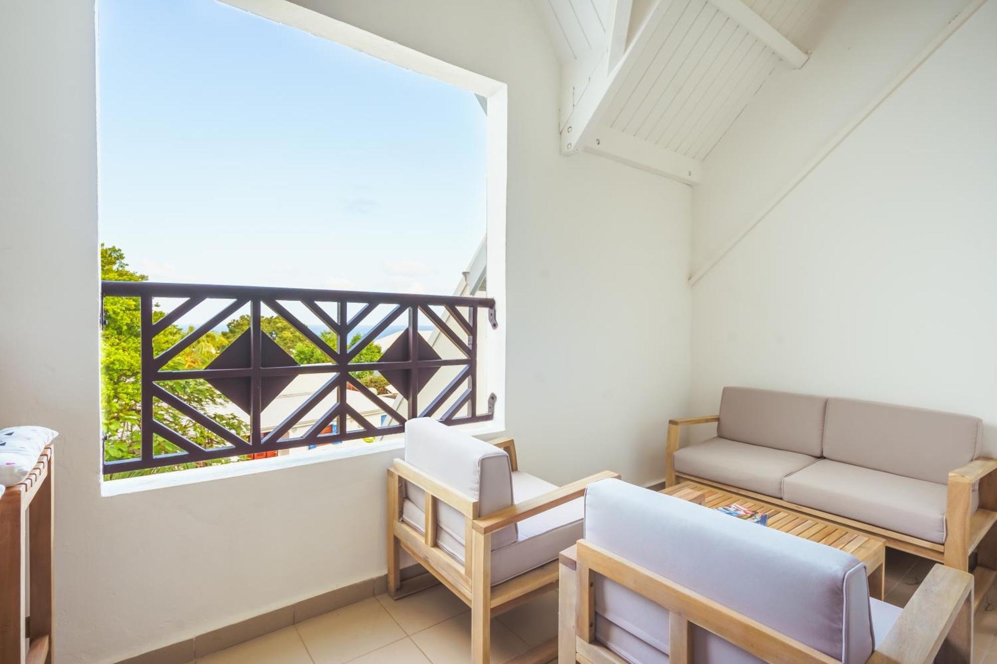 Duplex Avec Vue Et Piscine - Le Goyave
